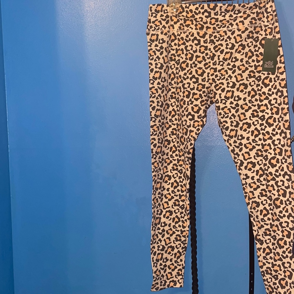 Brand new never worn has tag!